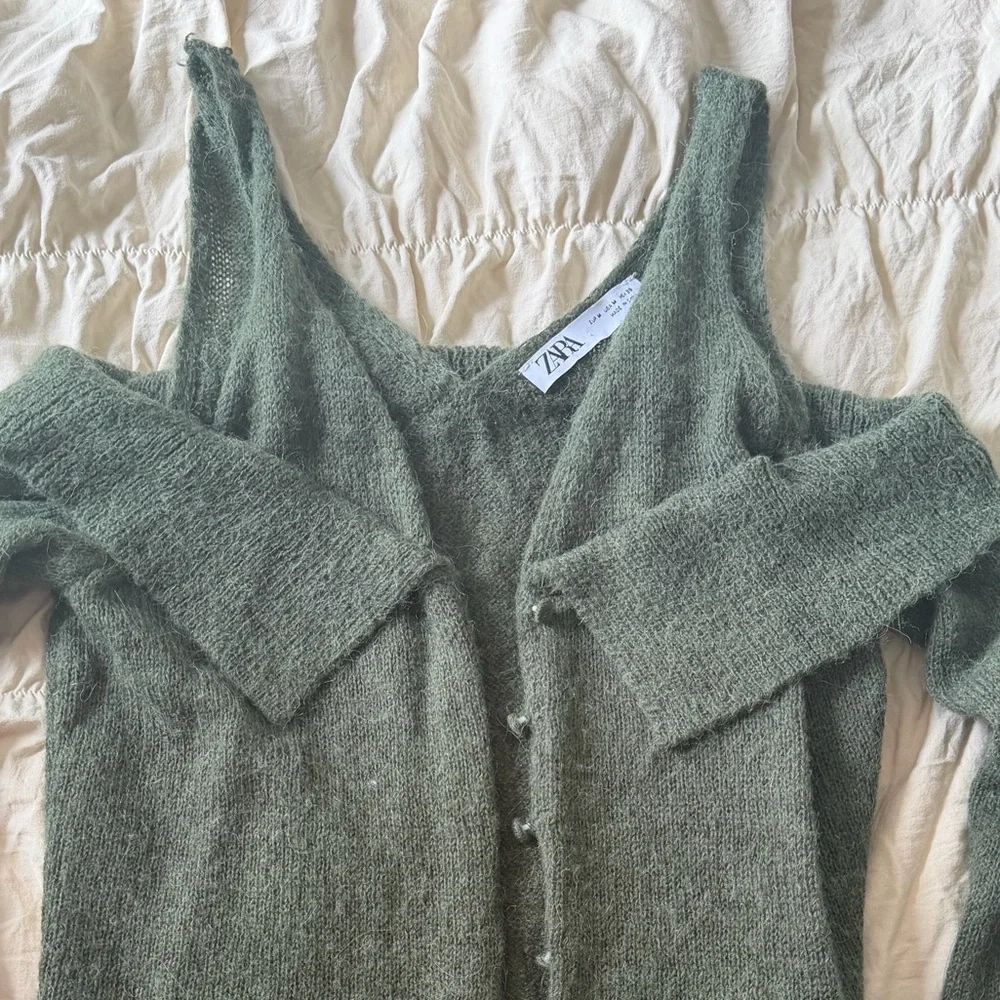 Cold-Shoulder Knit Crop Top in Olive Green